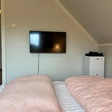 Entire With Pool And Garden Ålesund