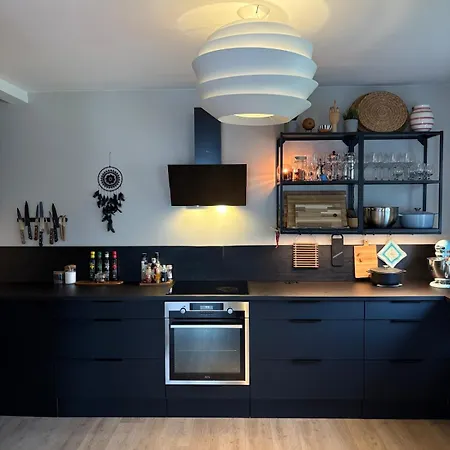 Βίλα Entire With Pool And Garden