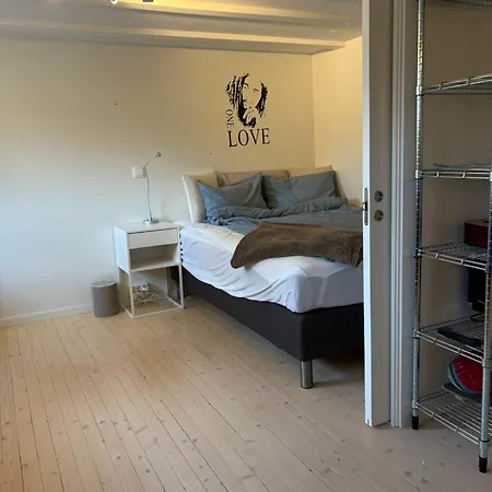 Βίλα Entire With Pool And Garden *