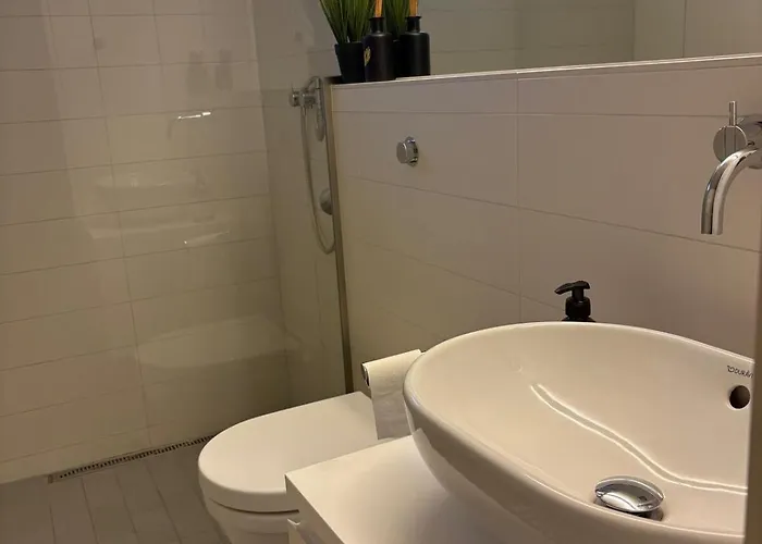 Entire With Pool And Garden * Ålesund