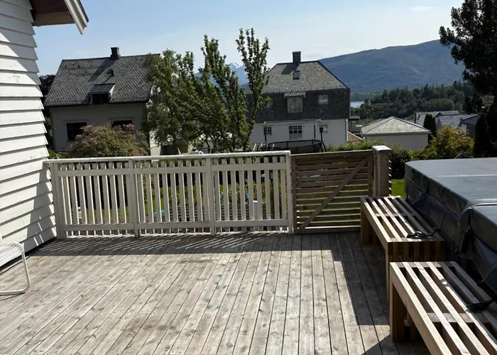 Entire With Pool And Garden Villa Ålesund