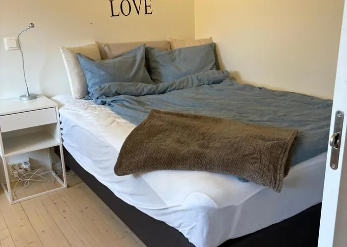 Entire With Pool And Garden Ålesund